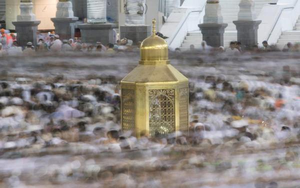 «مقام إبراهيم».. ياقوتة الجنة