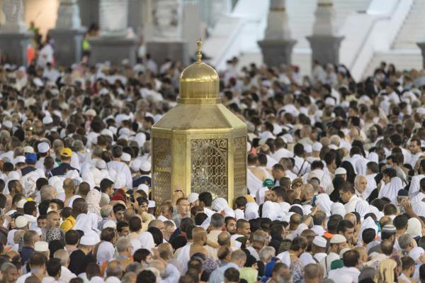 «مقام إبراهيم».. ياقوتة الجنة