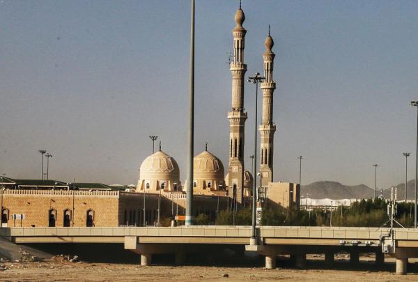 «مسجد نمرة».. موضع خطبة الرسول في حجة الوداع