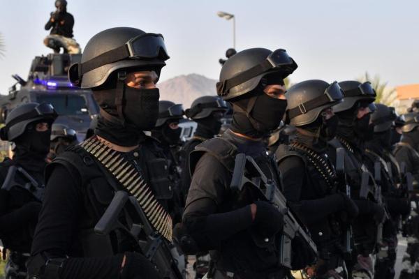 أفواج الحجيج .. من كل فج عميق
