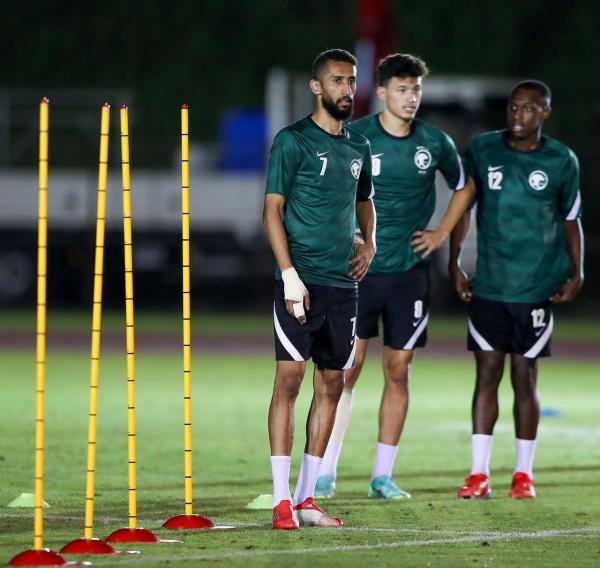 الفيفا يجتمع بالأخضر الأولمبي