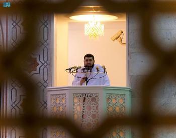خطيب عرفات: الكلمة الطيبة والصبر على أذى الناس من «الإحسان»