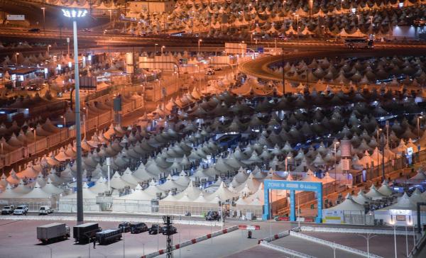 «منى».. قلوب تذكر الله في أيام معدودات