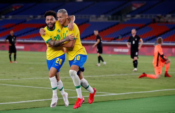 البرازيل تقسو على المانيا برباعية