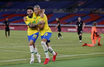 البرازيل تقسو على المانيا برباعية