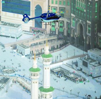 طائرات الأمن..
عيون تحرس ضيوف الرحمن جوا