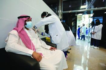 192 ساعة تفصلنا عن «إلزامية التحصين»