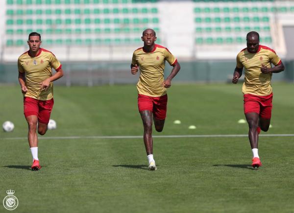 في النصر.. الصفقات الجديدة تشعل التدريبات