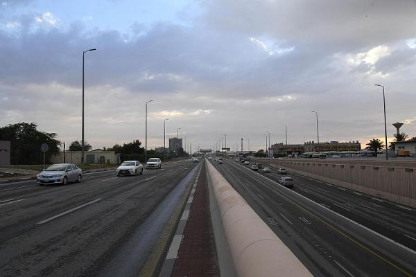 أمطار خفيفة ورياح على الأحساء