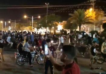 احتجاجات إيران في التاسع.. وخامنئي يأمر بقطع الكهرباء والإنترنت
