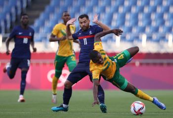 فرنسا تفوز على جنوب أفريقيا