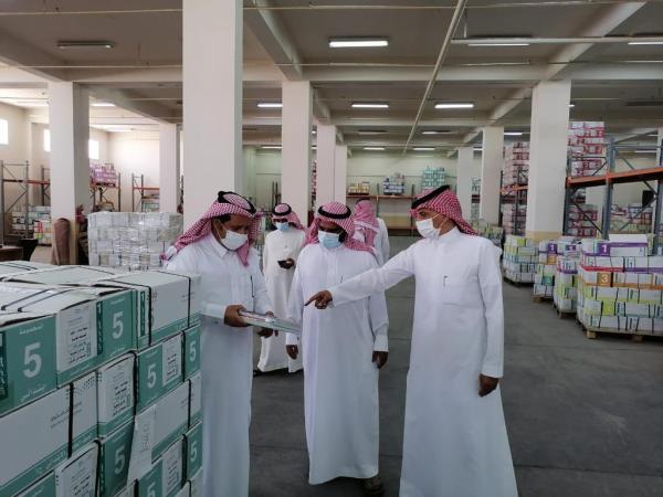 متابعة ميدانية لترحيل المقررات الدراسية
