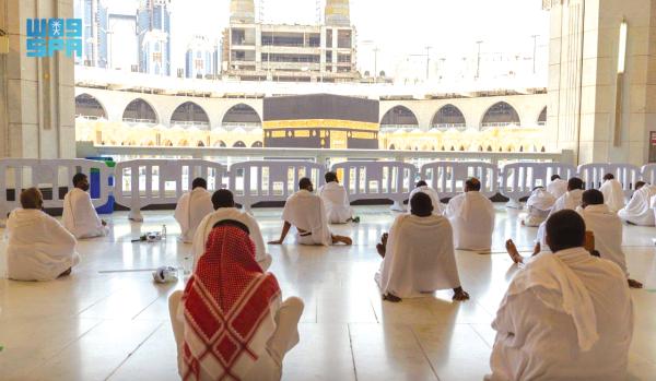 المسجد الحرام.. أجواء روحانية والتزام