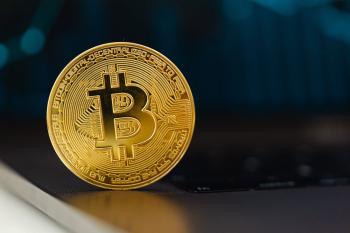 "بيتكوين" تنخفض إلى 41 ألف و 432 دولار