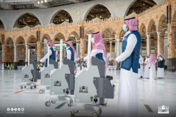 جهود مكثفة بالحرمين استعدادا لموسم العمرة