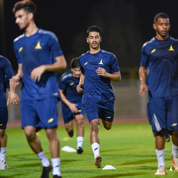 الخليج يستدعي 7 لاعبين من الفئات السنية