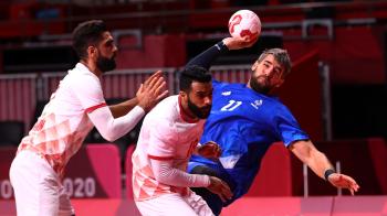 فرنسا تطيح بالبحرين في كرة اليد
