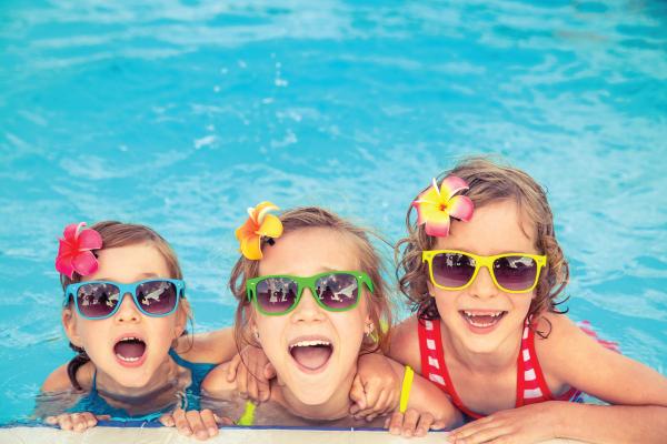 السباحة تزيد دقة الأطفال في نطق المفردات