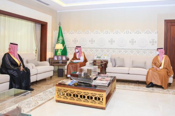 .. ويؤكد: المدن الصناعية بيئة جاذبة للمستثمرين