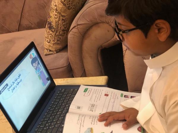 97 % تفاعلا طلابيا مع «مدرستي» بالشرقية