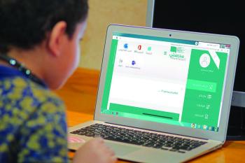 «التعليم المدمج»..مستقبل المدرسة والجامعة الذكية