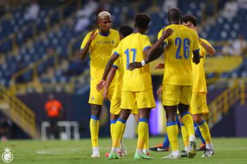 النصر يكتسح الشعلة وديا