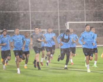 الفتح يستأنف التدريبات ويركز على الجانب التكتيكي