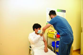 الدراسة لطلبة المتوسط الأقل
من 12 عاما «عن بعد»