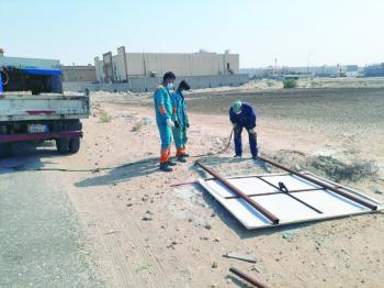 الغرامة والسجن عقوبة «اللوحات الإعلانية» غير المرخصة