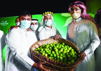 «اللومي الحساوي» يختتم فعالياته باختيار أكبر ليمونة