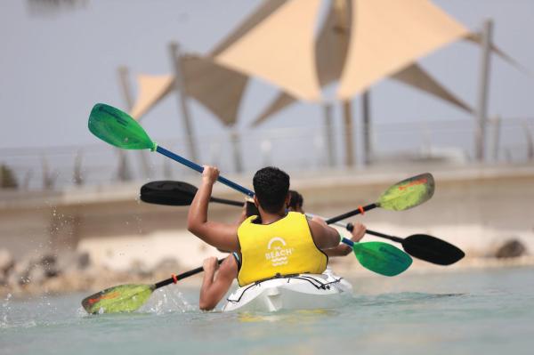 «الشاطئ» تستقطب زوار صيف العروس