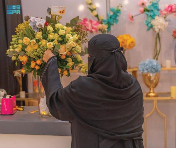 40 مشاركة في معرض «عروس الباحة»
