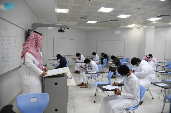 عاجل : توجيه سامي بالعودة الحضورية للمدارس