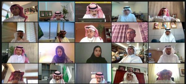 وزير المالية يؤكد اهتمام الحكومة بتعزيز دور القطاع الخاص