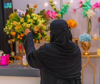 40 مشاركة في معرض «عروس الباحة»