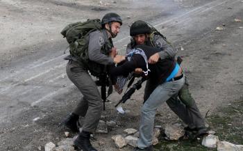 الاحتلال يعتقل 3 فلسطينيين من بيت لحم
