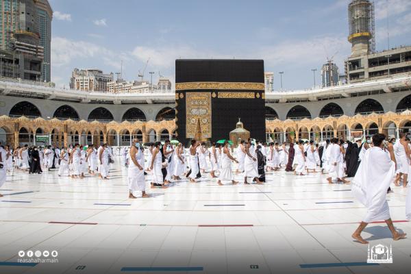 «شؤون الحرمين»: نستقبل يومياً ٦٠ ألف معتمر