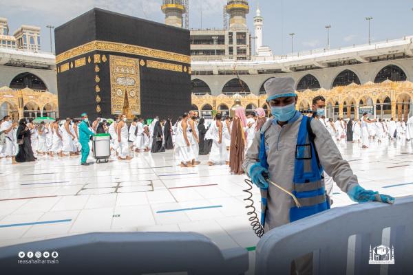 «شؤون الحرمين»: نستقبل يومياً ٦٠ ألف معتمر