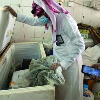 إغلاق 7 منشآت غير مرخصة بحفر الباطن