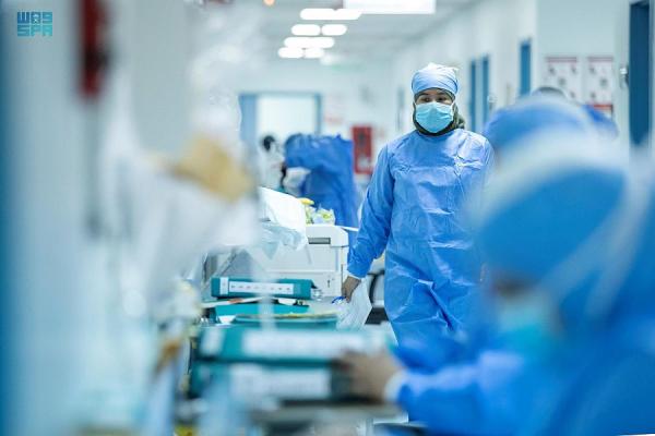 الصحة : تحصين 70% من سكان المملكة خلال شهرين