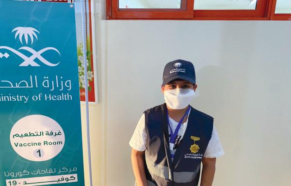 «لقاح كورونا».. بوابة العبور الآمن إلى الفصول المدرسية