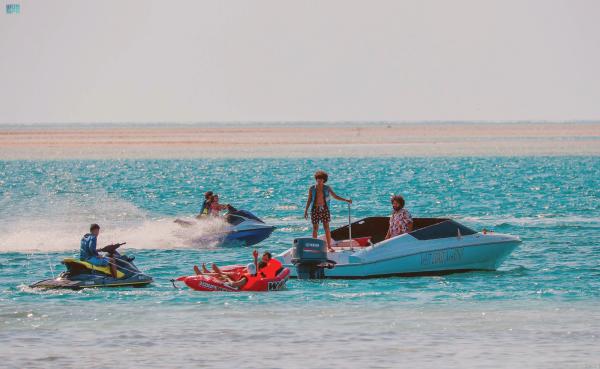 «يام».. شاطئ الترفيه والاسترخاء بالمدينة الاقتصادية