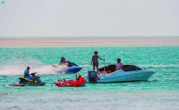 «يام».. شاطئ الترفيه والاسترخاء بالمدينة الاقتصادية