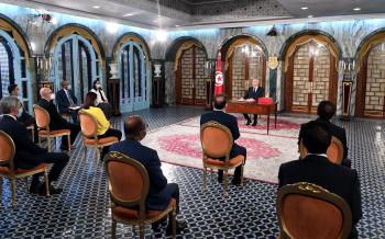 الرئيس التونسي يؤكد وجود مخطط لاغتياله: سنحاسب الخونة