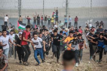 «الخارجية الفلسطينية»: إسرائيل تواجه المسيرات السلمية بإطلاق النار