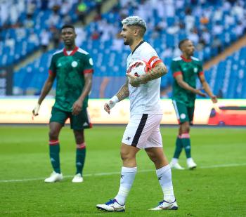 الشباب يغلق صفحة الاتفاق