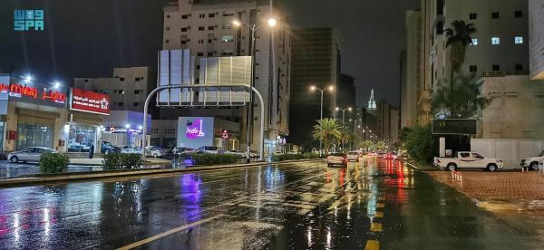أمطار رعدية على العاصمة المقدسة حتى الثامنة مساءً