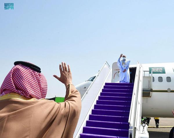 رئيس موريتانيا يغادر المدينة المنورة