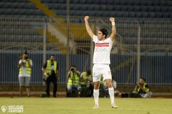 بثنائية زيزو وبن شرقي.. الزمالك بطل الدوري المصري