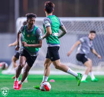 الهلال اكتمل!